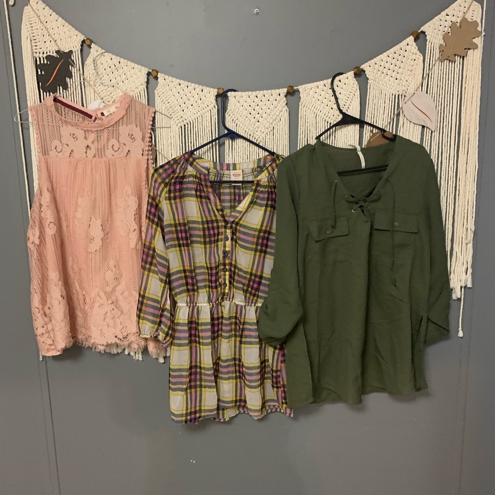 3 Lovely Tops!😃